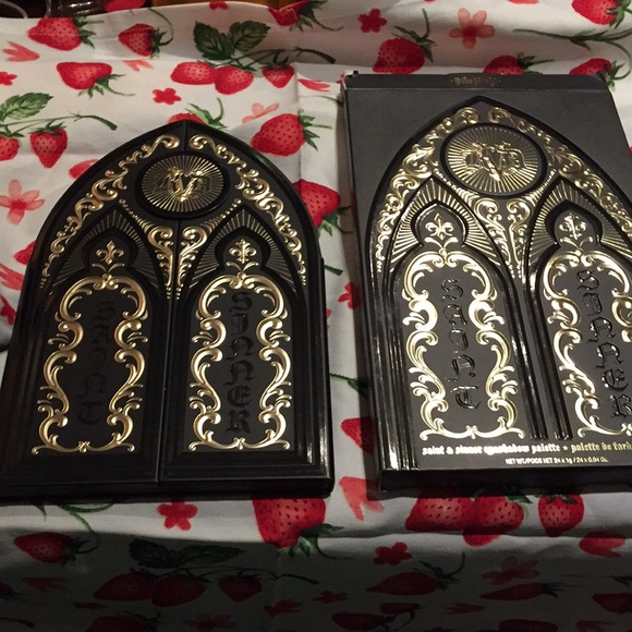 Saint & Sinner eyeshadow palette - Picture 2 of 8